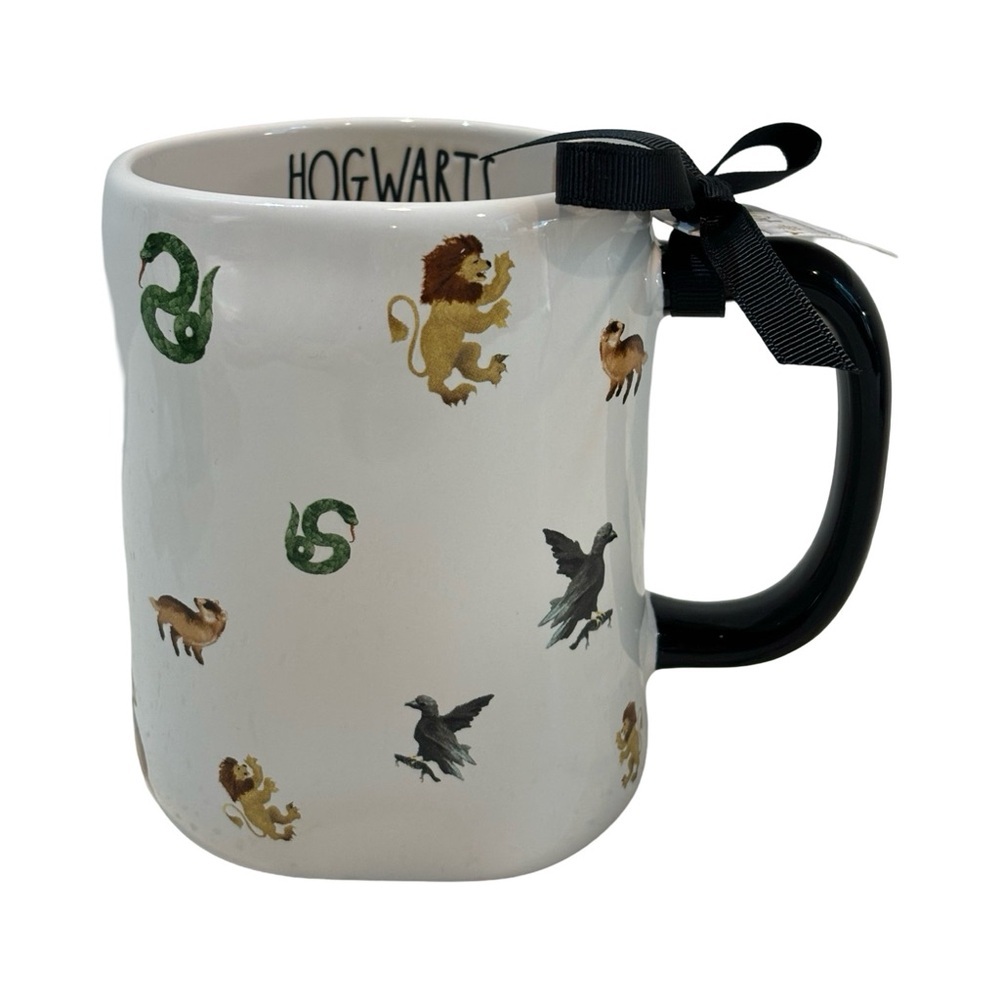 Harry Potter Hogwarts Coffee Mug‎ by Rae Dunn Ceramic Pottery